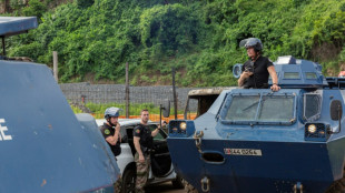 Mayotte: la justice suspend l'&eacute;vacuation d'un bidonville, "Wuambushu" mal engag&eacute;e