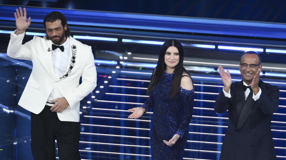 Sanremo debutta con 9,6 milioni pari al 58% di share