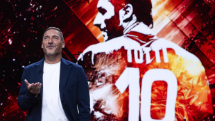 Abbandono di minori, archiviata indagine su Totti