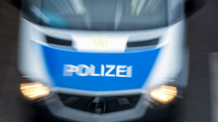 Auto prallt gegen Motorrad: Zwei Tote bei Verkehrsunfall in Baden-W&uuml;rttemberg