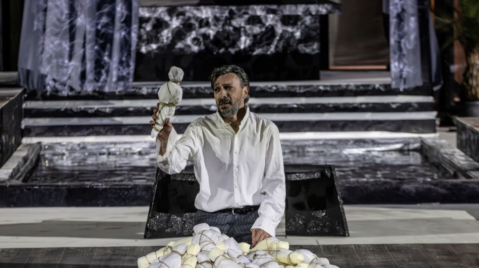 Weekend a teatro con Dini, Vukotic e Bizzarri