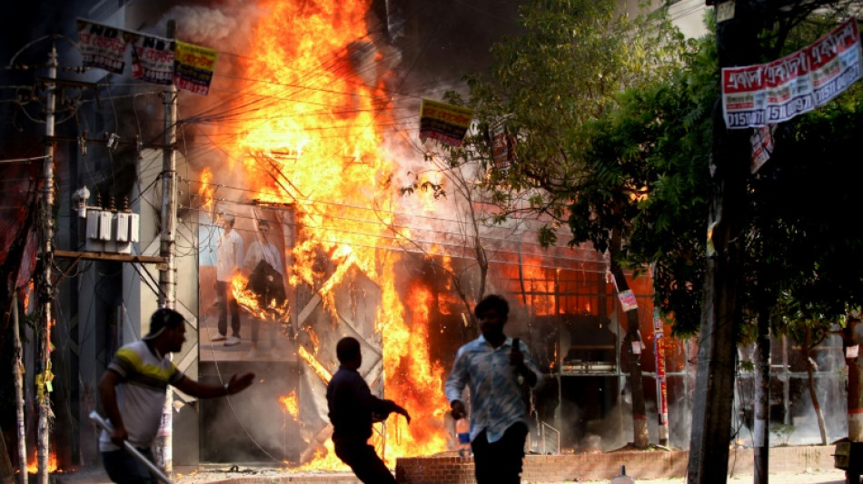 Manifestations violentes au Bangladesh&nbsp;: au moins 77 morts