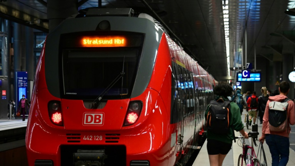 Bundeskabinett ber&auml;t Gesetzentwurf zu 49-Euro-Ticket ab Mai