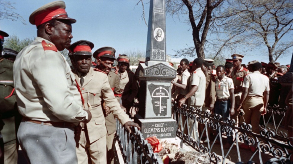 Bundesregierung bleibt V&ouml;lkermordsprozess in Namibia fern - Kritik der Linkspartei