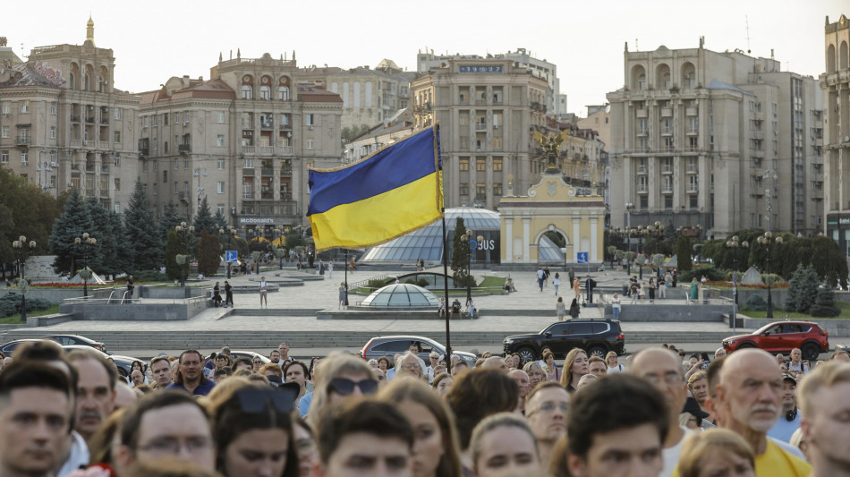 Intesa in Ue, prestito all'Ucraina da 90 miliardi