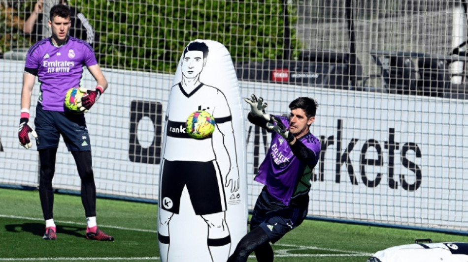 Courtois, lesionado, anuncia que n&atilde;o disputar&aacute; Euro-2024