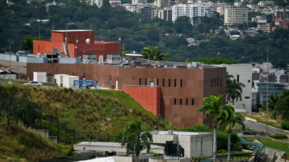 Venezuela advierte a EEUU que "extremistas" planean atacar su embajada en Caracas