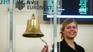 Borsa: Europa debole in apertura, Parigi invariata, Londra -0,48%