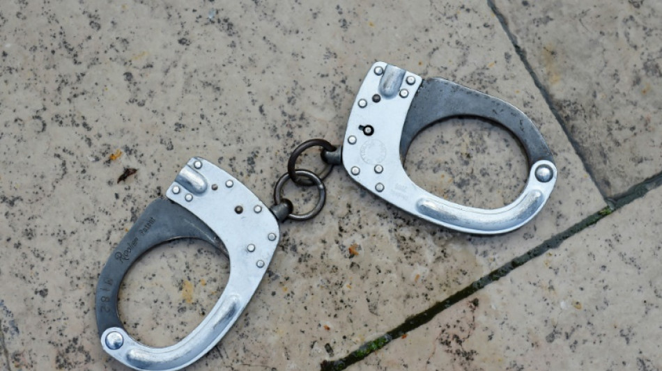 Bande soll in großem Stil Drogen geschmuggelt haben - sechs Festnahmen in Hessen