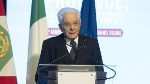 Mattarella, &egrave; tempo di iniziative di pace nel Mediterraneo