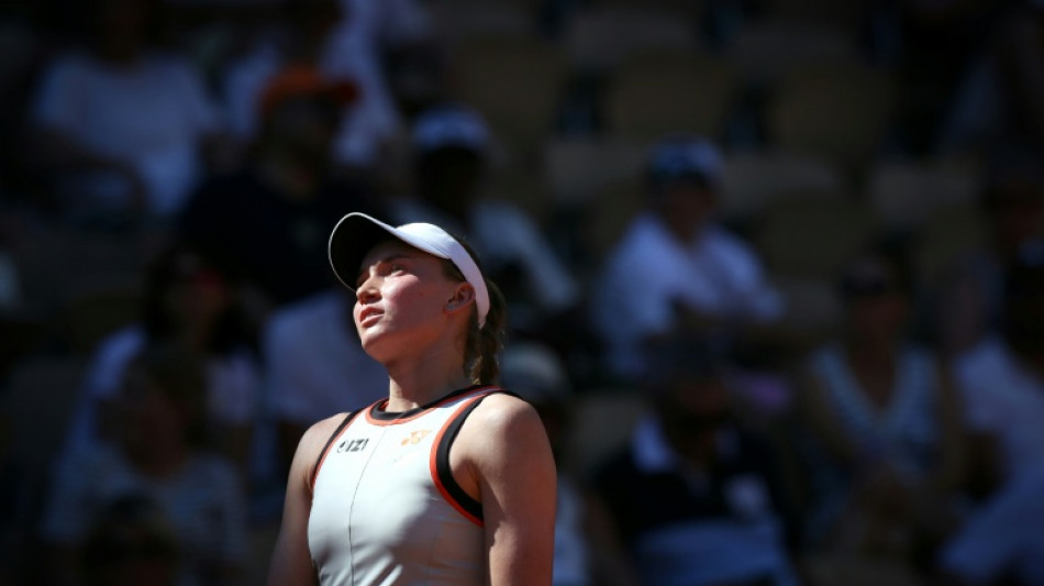 Roland-Garros: &ccedil;a casse pour Rybakina, &ccedil;a passe pour Swiatek et Svitolina