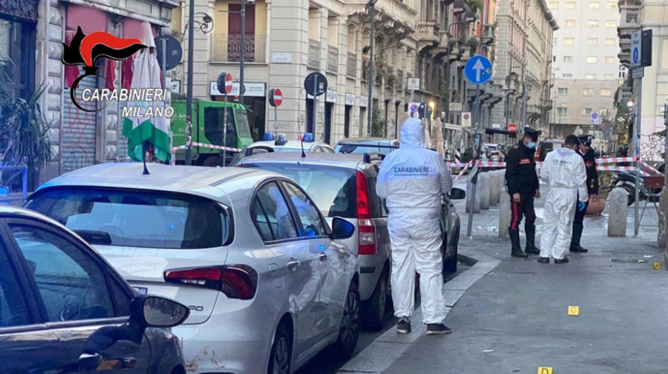 Ventenne accoltellato a Milano, 4 minori in carcere per tentato omicidio