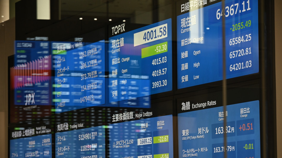Borsa: l'Asia debole attende novit&agrave; da Hormuz, Tokyo -2,5%
