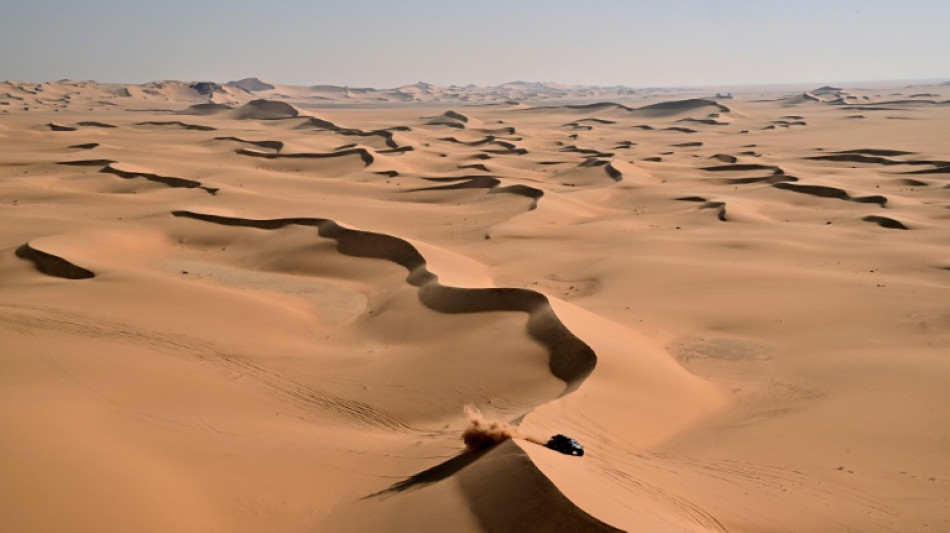 Vuelco en la general del Dakar tras una jornada en el desierto; Nani Roma nuevo l&iacute;der