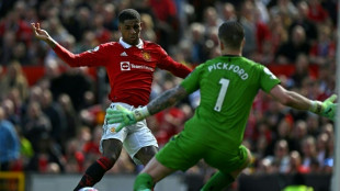 Ten Hag upbeat over new United deal for Rashford