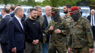 Zelenski conf&iacute;a en alcanzar un acuerdo sobre entrega de aviones occidentales a Ucrania