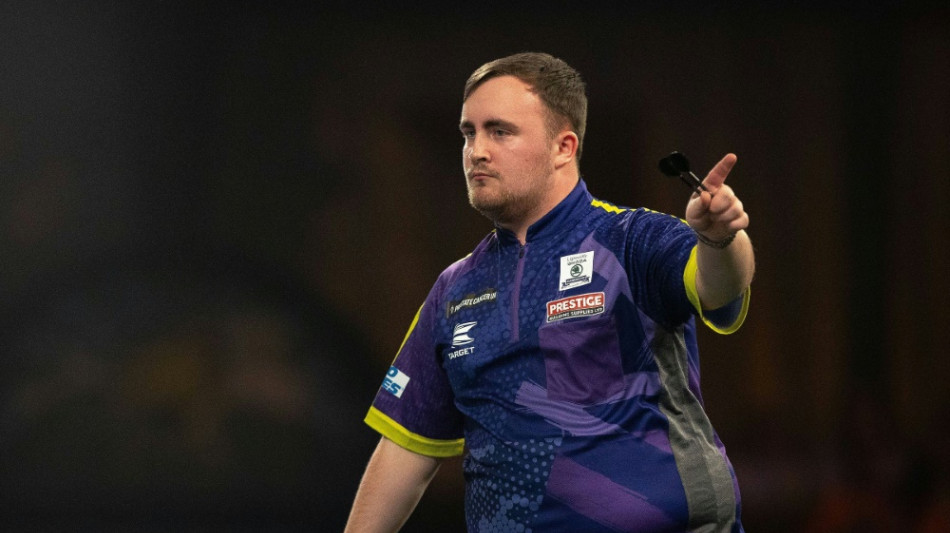 Darts-WM: Littler im Achtelfinale - Favoriten m&uuml;helos weiter