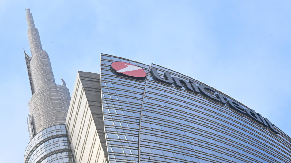 Unicredit al 47,59% di Commerz, chiude l'ops con adesioni al 17,60%