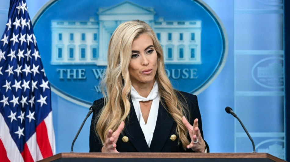 Au bout d'une semaine, Trump pousse d&eacute;j&agrave; sa nouvelle porte-parole vers la sortie