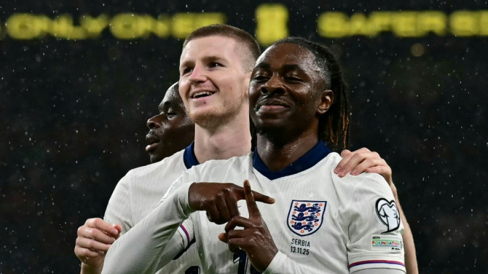 J&aacute; garantida na Copa de 2026, Inglaterra vence S&eacute;rvia (2-0) e mant&eacute;m campanha 100%