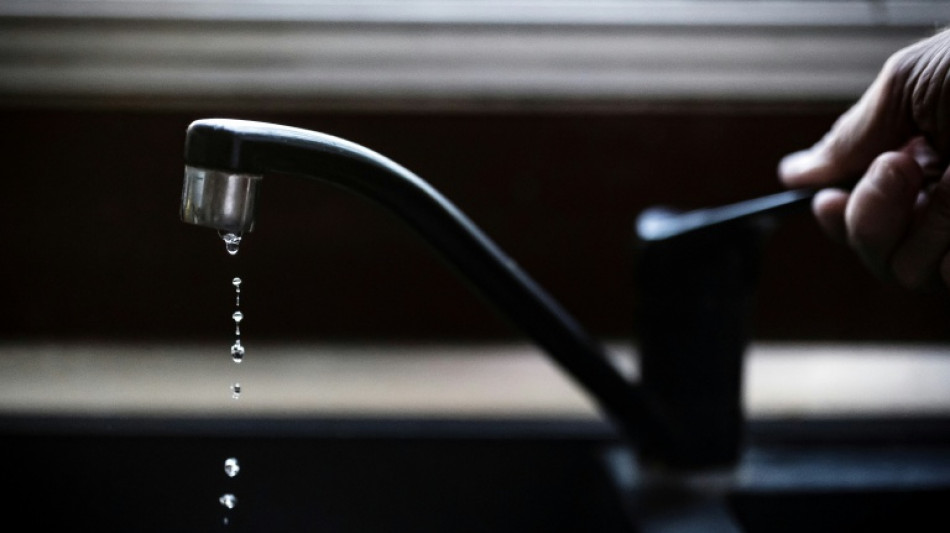 "C'est en rupture partout": &agrave; La R&eacute;union, la d&eacute;brouille et l'exasp&eacute;ration face aux coupures d'eau