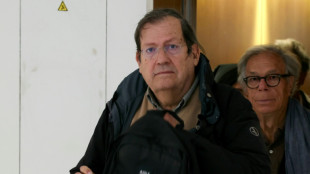 Soupçons d'emploi fictif au Canard enchaîné: relaxe pour deux ex-dirigeants, un ancien dessinateur et sa compagne